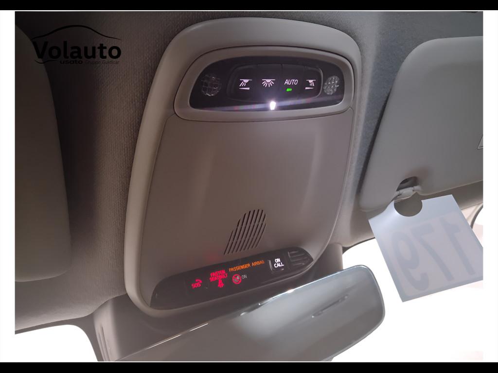 VOLVO XC40 - XC40 2.0 d3 Inscription geartronic my20