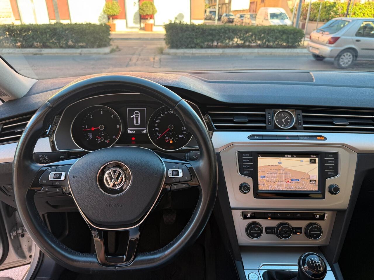 Volkswagen Passat 2.0 150cv TDI Business