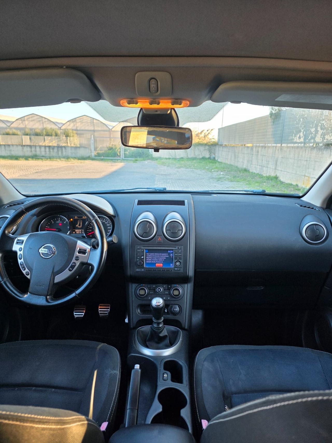 Nissan Qashqai 2.0 dCi DPF n-tec 7 posti