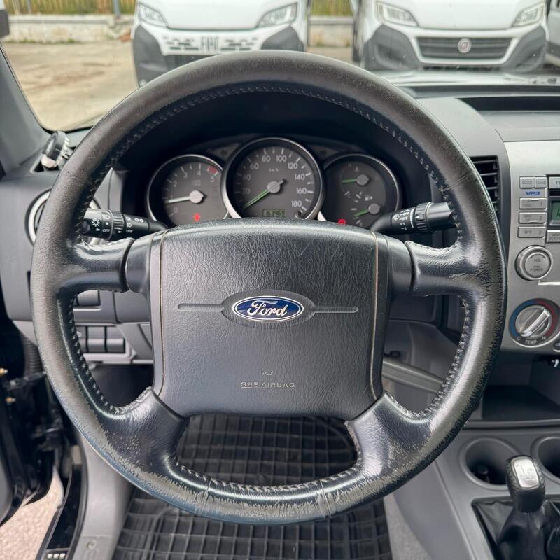 FORD RANGER 2.5tdci DOPPIA Cab 5 POSTI 4WD PICK UP