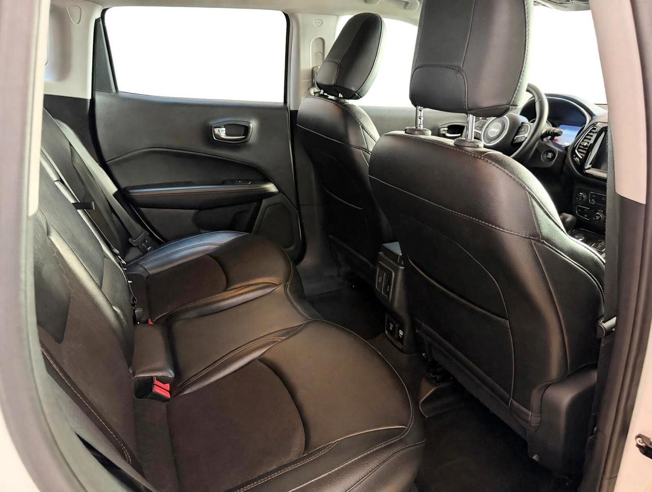 Jeep Compass 2.0 MJT II 4WD Limited PACK BLACK