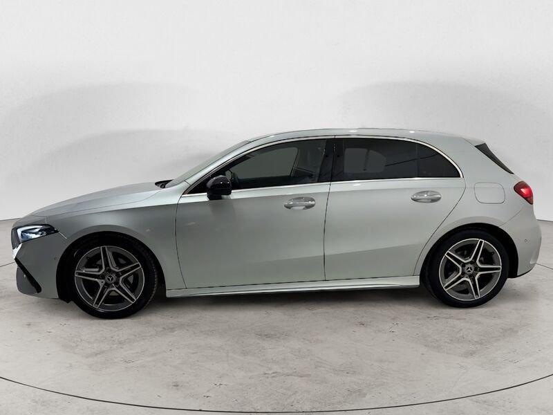 Mercedes-Benz Classe A A 180 Premium amg line