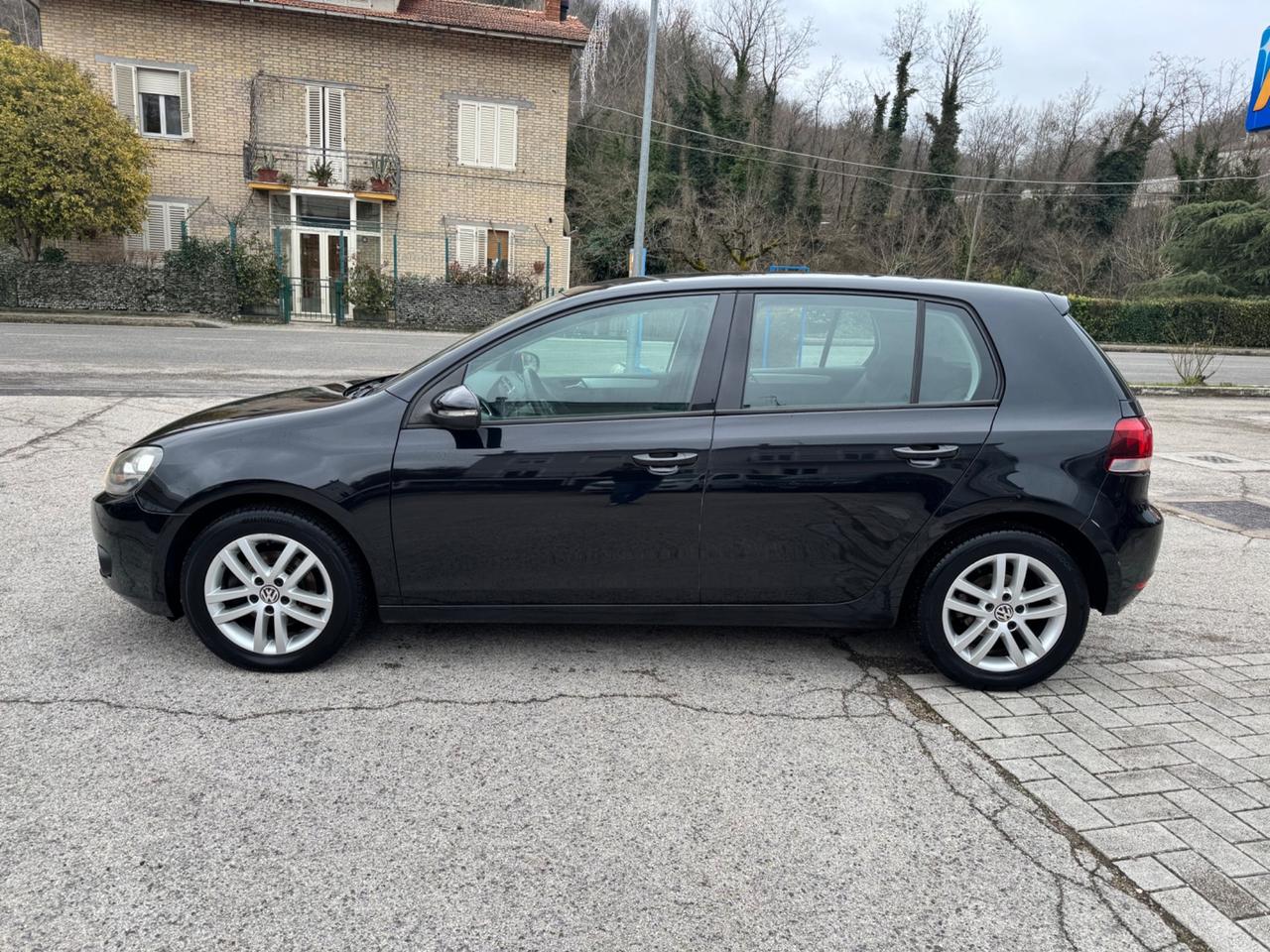 Volkswagen Golf 1.6 TDI DPF 5p. Highline