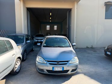 Opel Corsa 1.2i 16V cat 3 porte Silverline