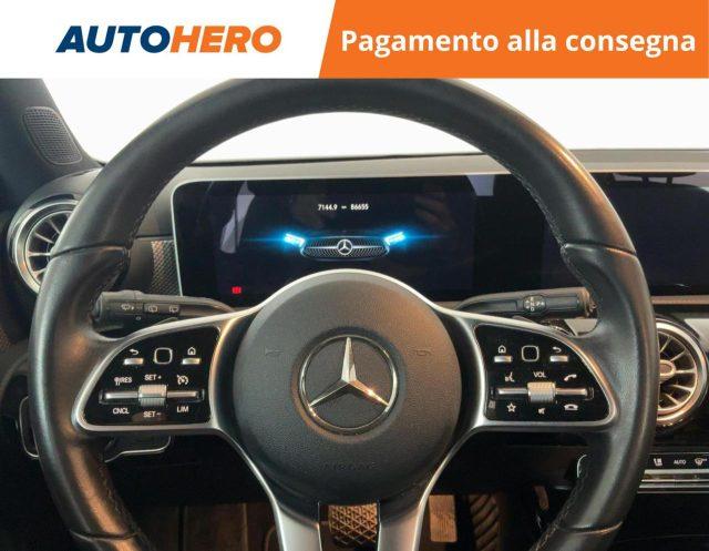 MERCEDES-BENZ A 200 d Automatic Sport