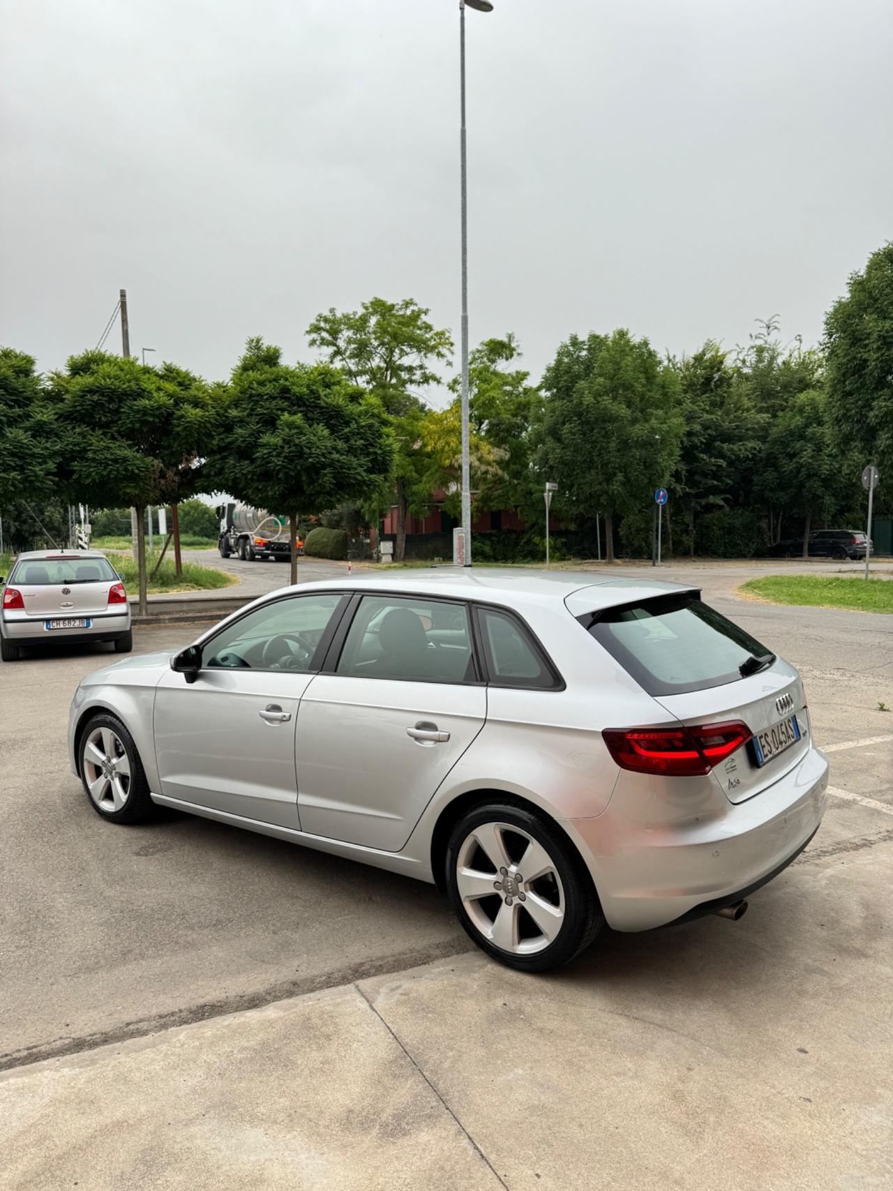 Audi A3 1.6 TDI S tronic Ambition