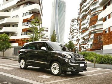 FIAT 500L Wagon 1.6 Multijet 120 CV Mirror