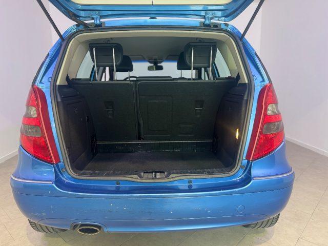 MERCEDES-BENZ A 170 Avantgarde