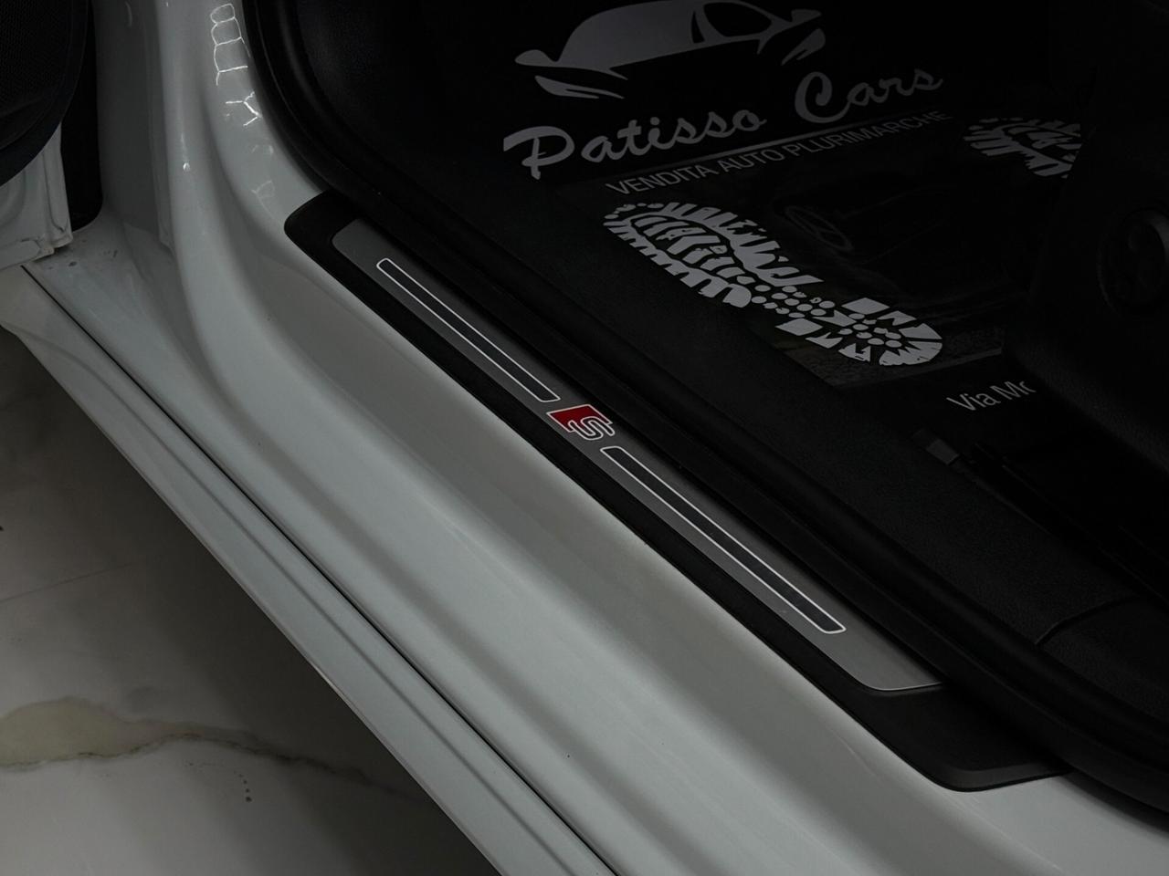 Audi A4 40 TDI MHEV quattro S line edition