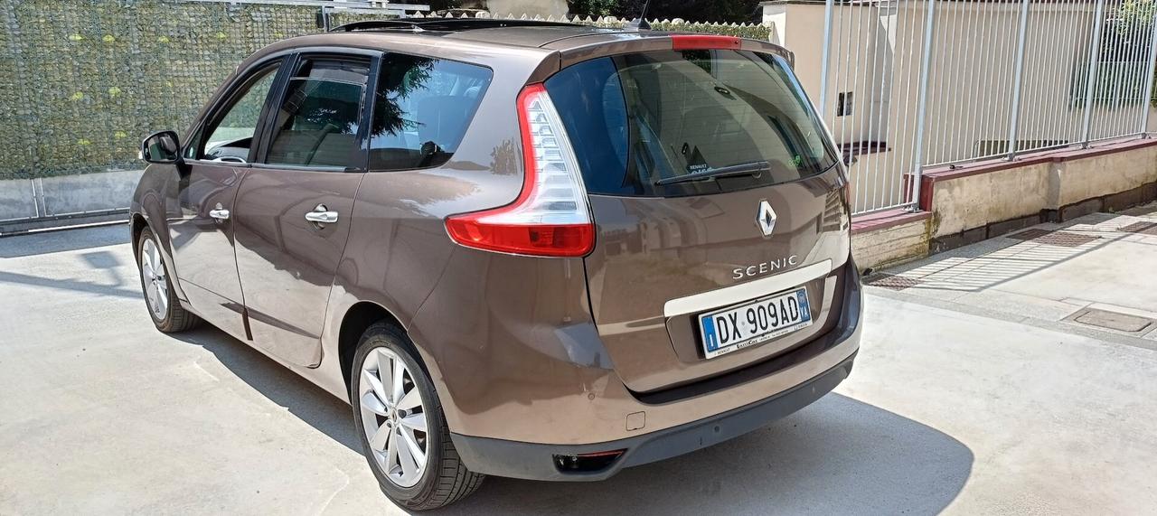 Renault Scenic Scénic 1.4 TCe Luxe 7 POSTI BENZINA 158 MILA KM!!!