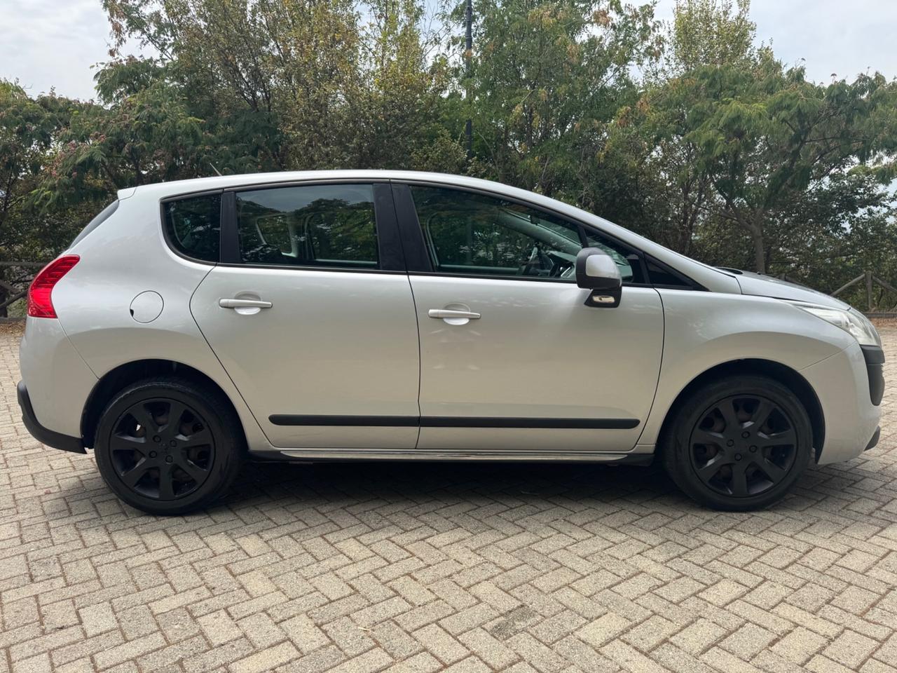 Peugeot 3008 1.6 HDi 110CV 2010