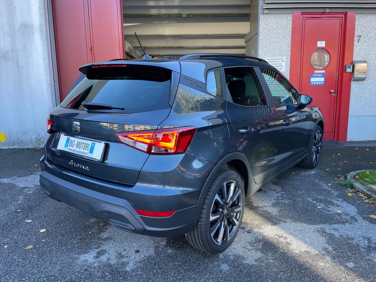 Seat Arona 1.0 ecotsi Black Edition km0