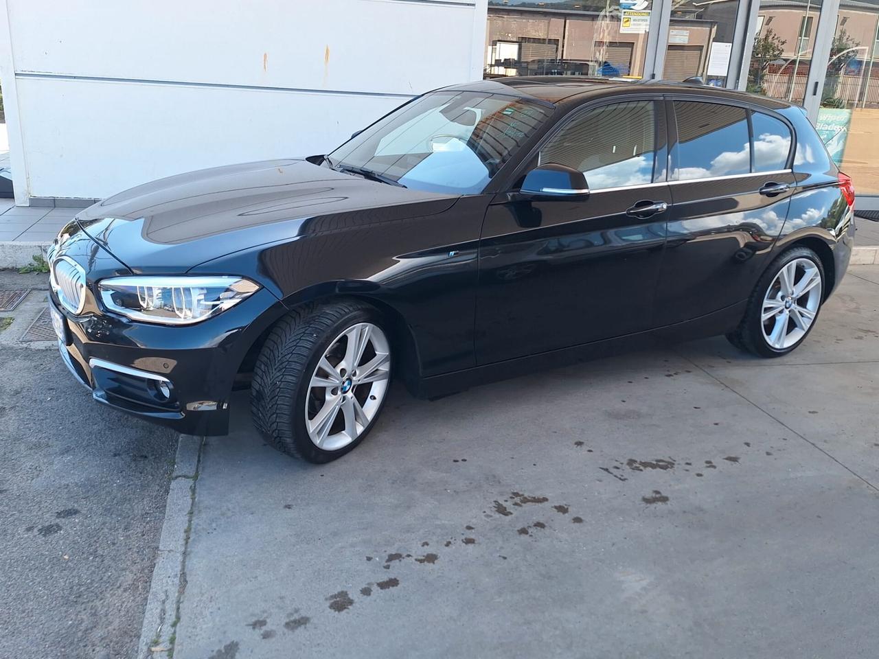 Bmw 116 116d 5p. Msport