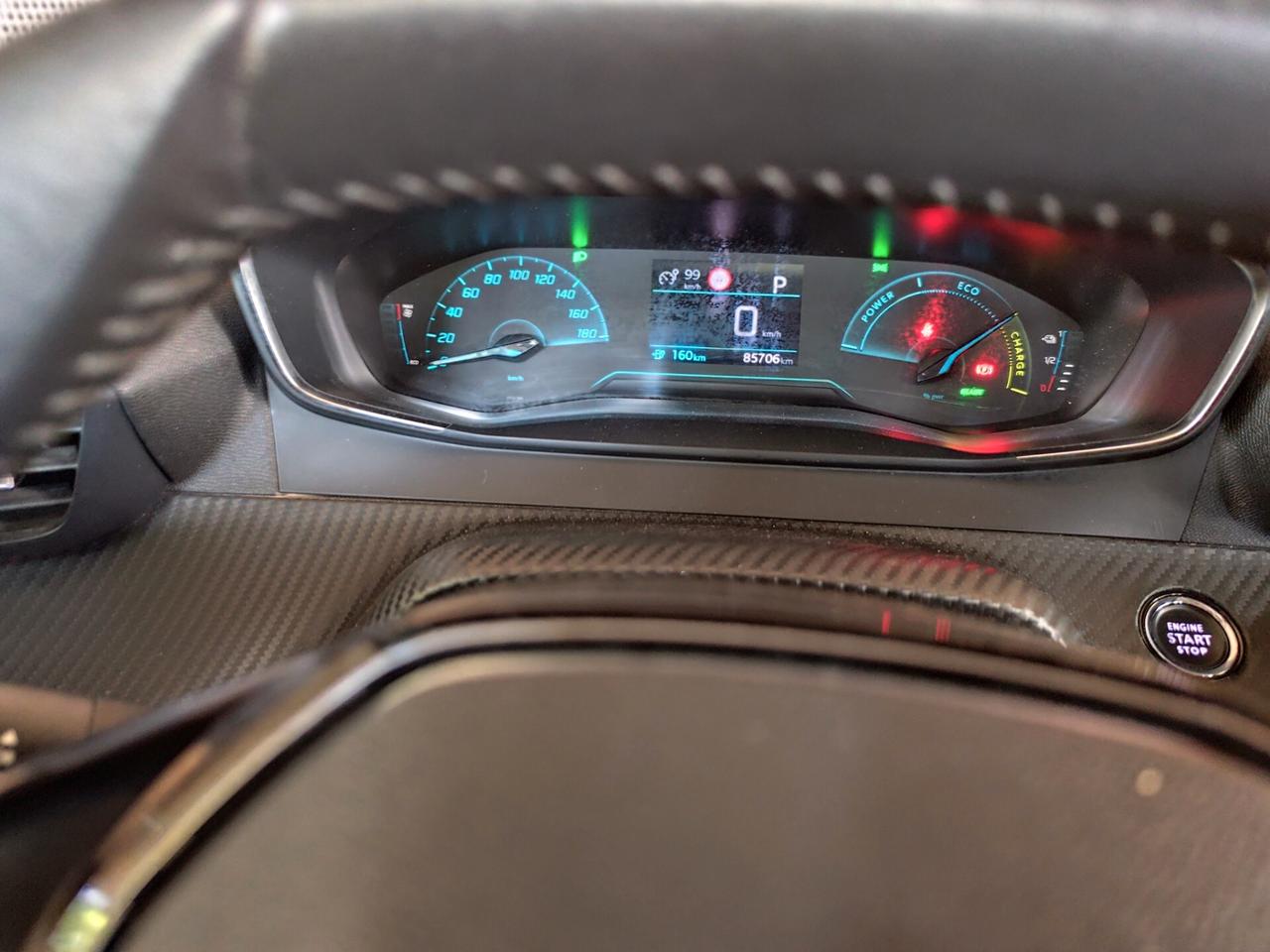 Peugeot 208 motore elettrico 156 CV 5 porte GT