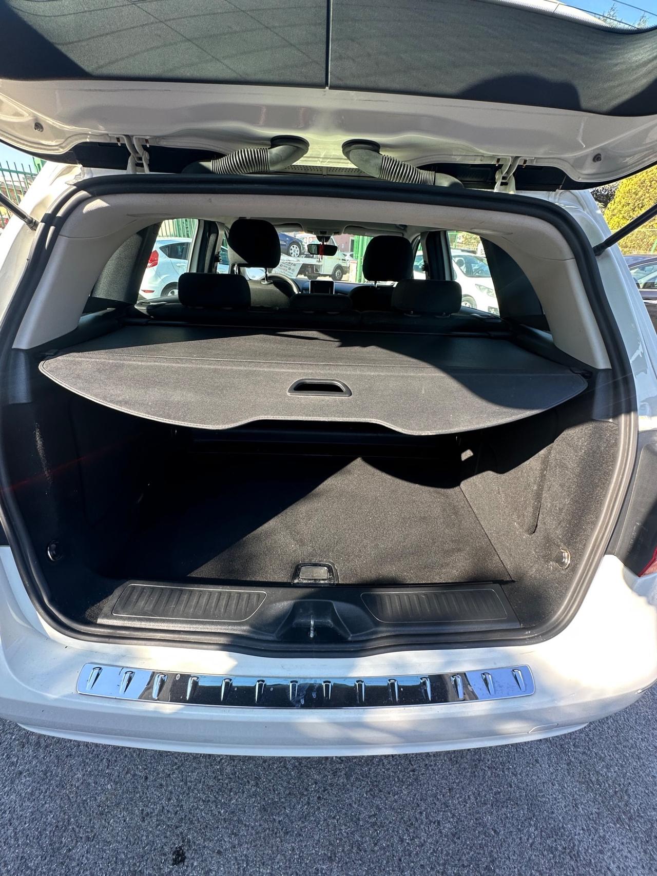 Mercedes-benz B 180 BlueEFFICIENCY Premium