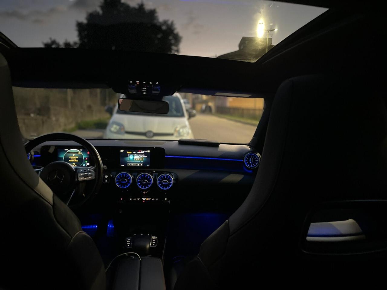 Mercedes a 200 d Premium Amg