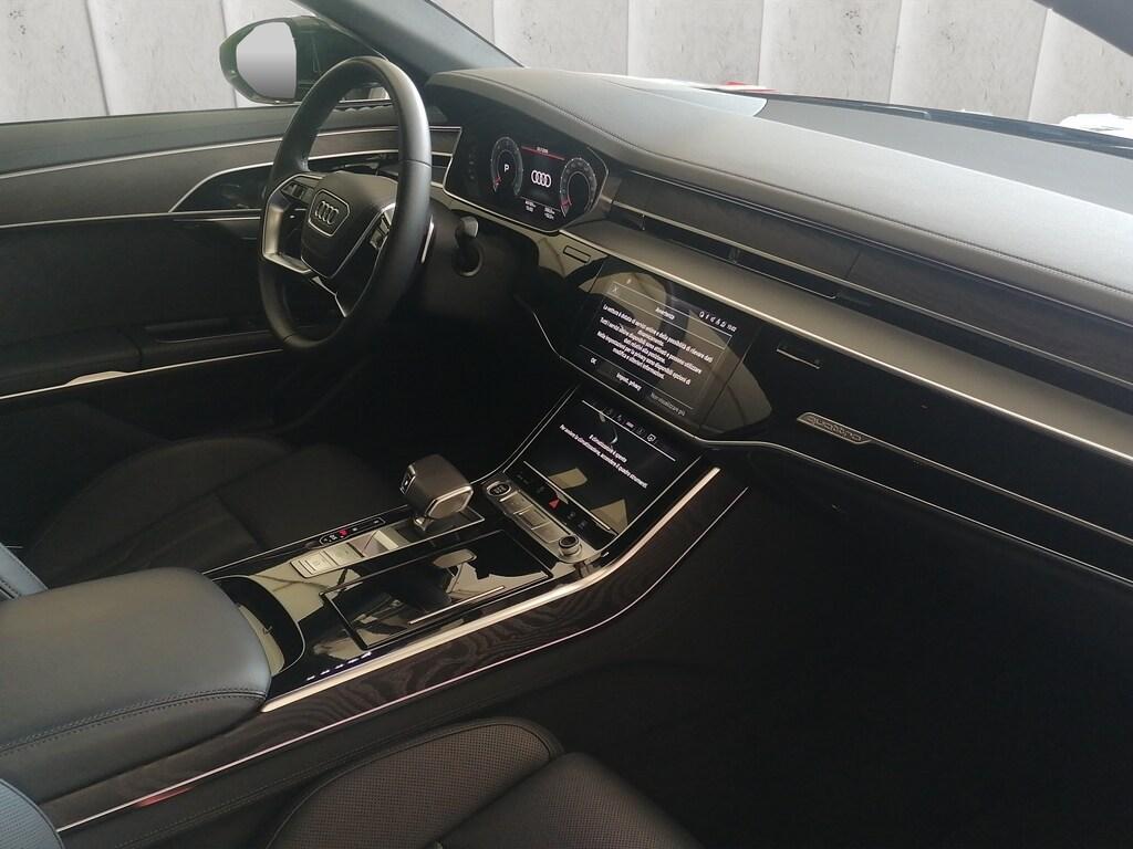 Audi A8 50 3.0 TDI mHEV quattro tiptronic