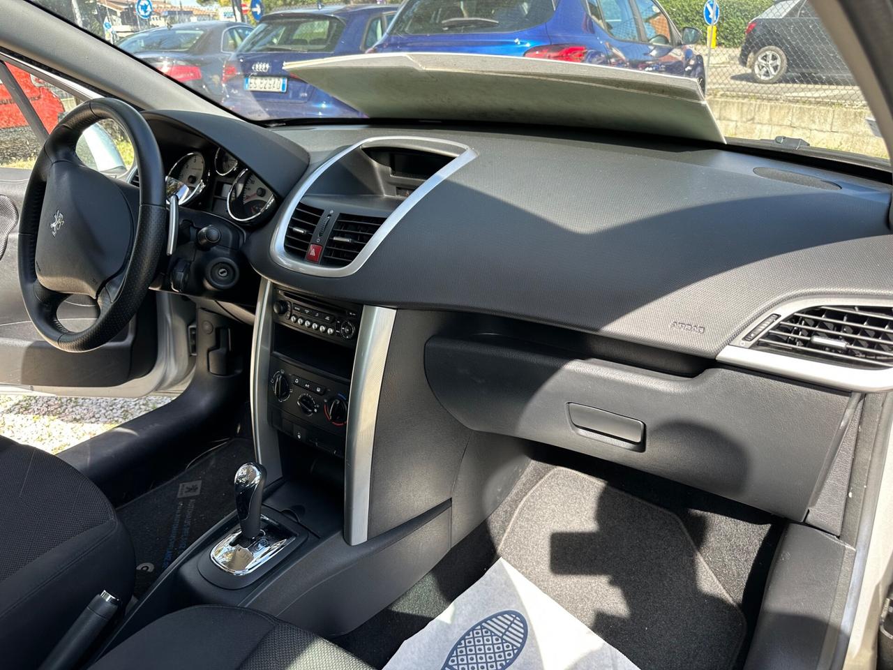 Peugeot 207 1.4 benzina 5p. 2 Tronic XS