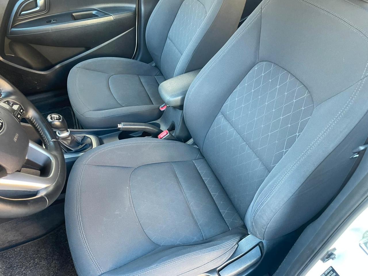 Kia Rio 1.1 CRDi 5p. Cool