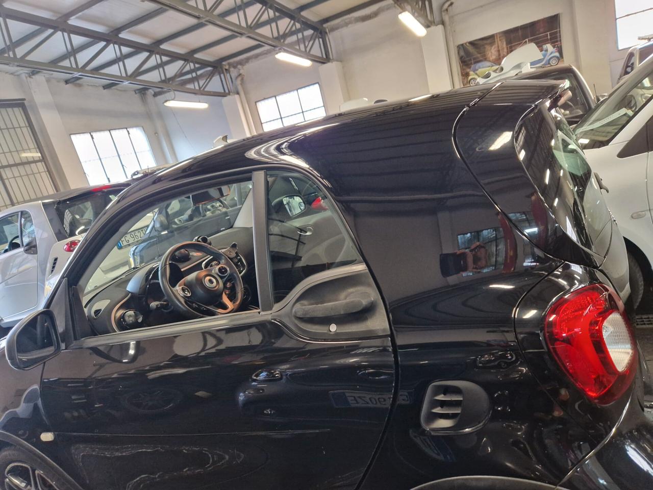 Turbo total black solo 42000km full garanzia