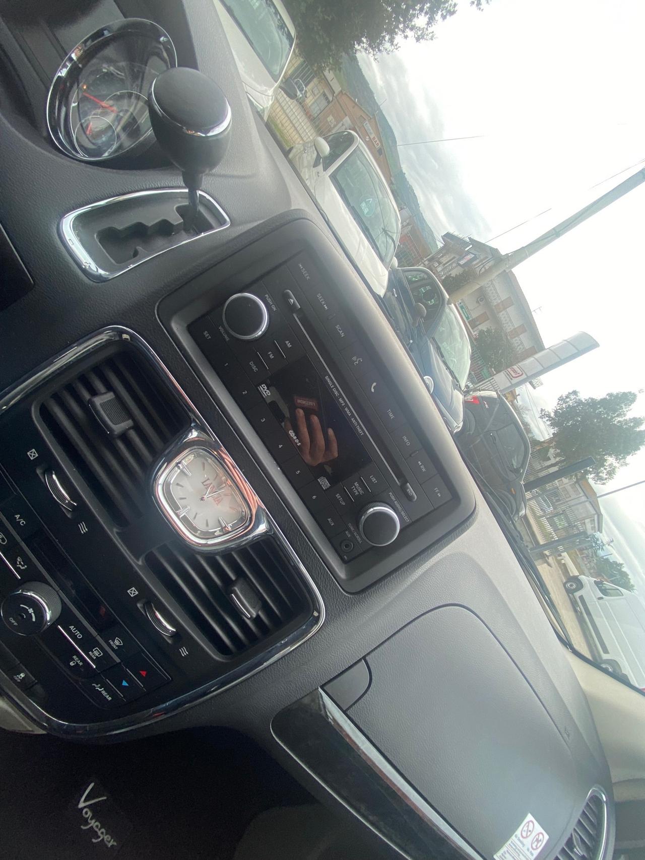 Lancia Voyager 2.8 Turbodiesel Silver 177 CV Auto