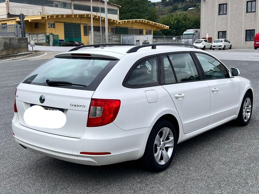 Skoda Superb 1.4 benzina/ gpl