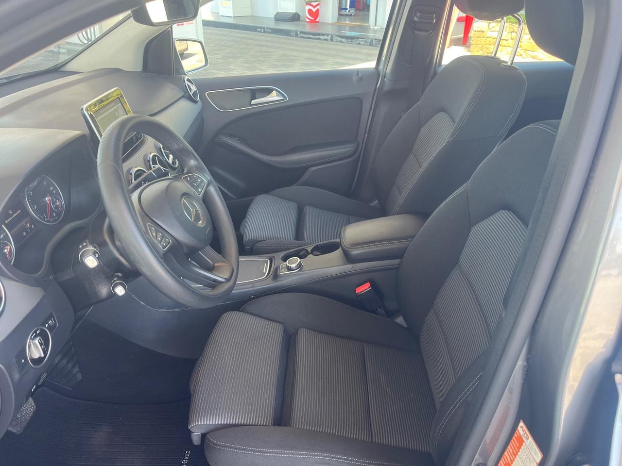 Mercedes-benz B 160 d Automatic Executive ok neopatentati