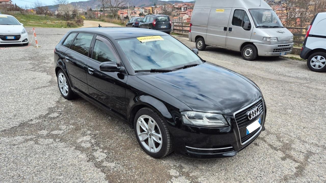Audi A3 SPB 2.0 TDI AMBITION -2012 -MOLTO BELLA