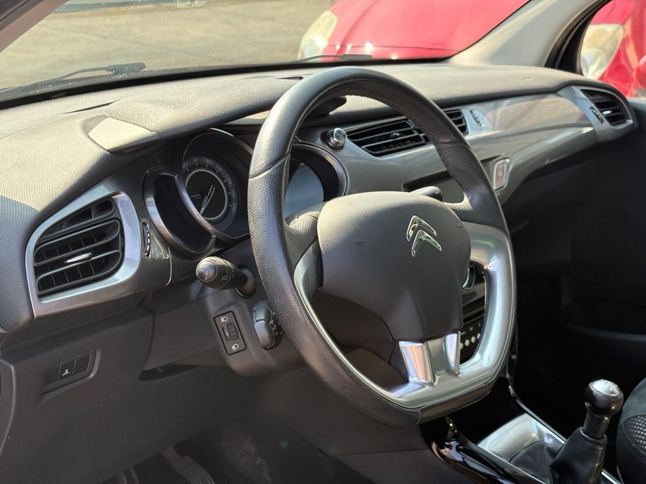 Citroen C3 1.4 VTi 95 Exclusive Style