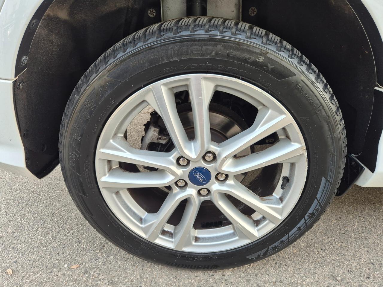 Ford Kuga 2.0 TDCI 150 CV S&S 4WD Powershift Titanium