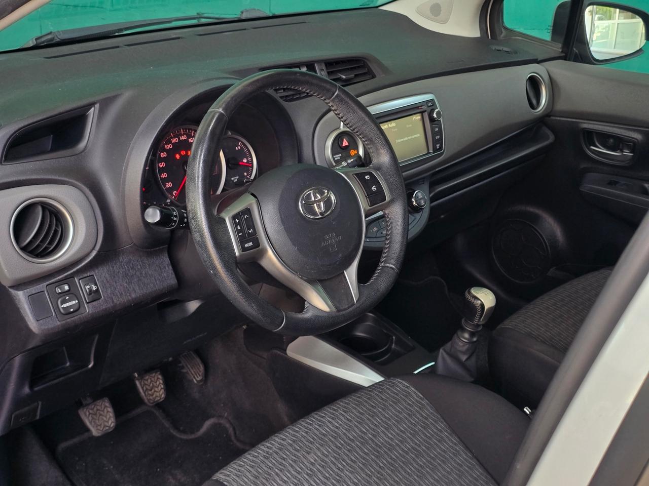 Toyota Yaris 1.4 D-4D 5 porte Lounge