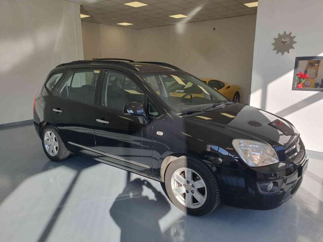 KIA Carens 2.0 16V CRDi 7 POSTI!!!