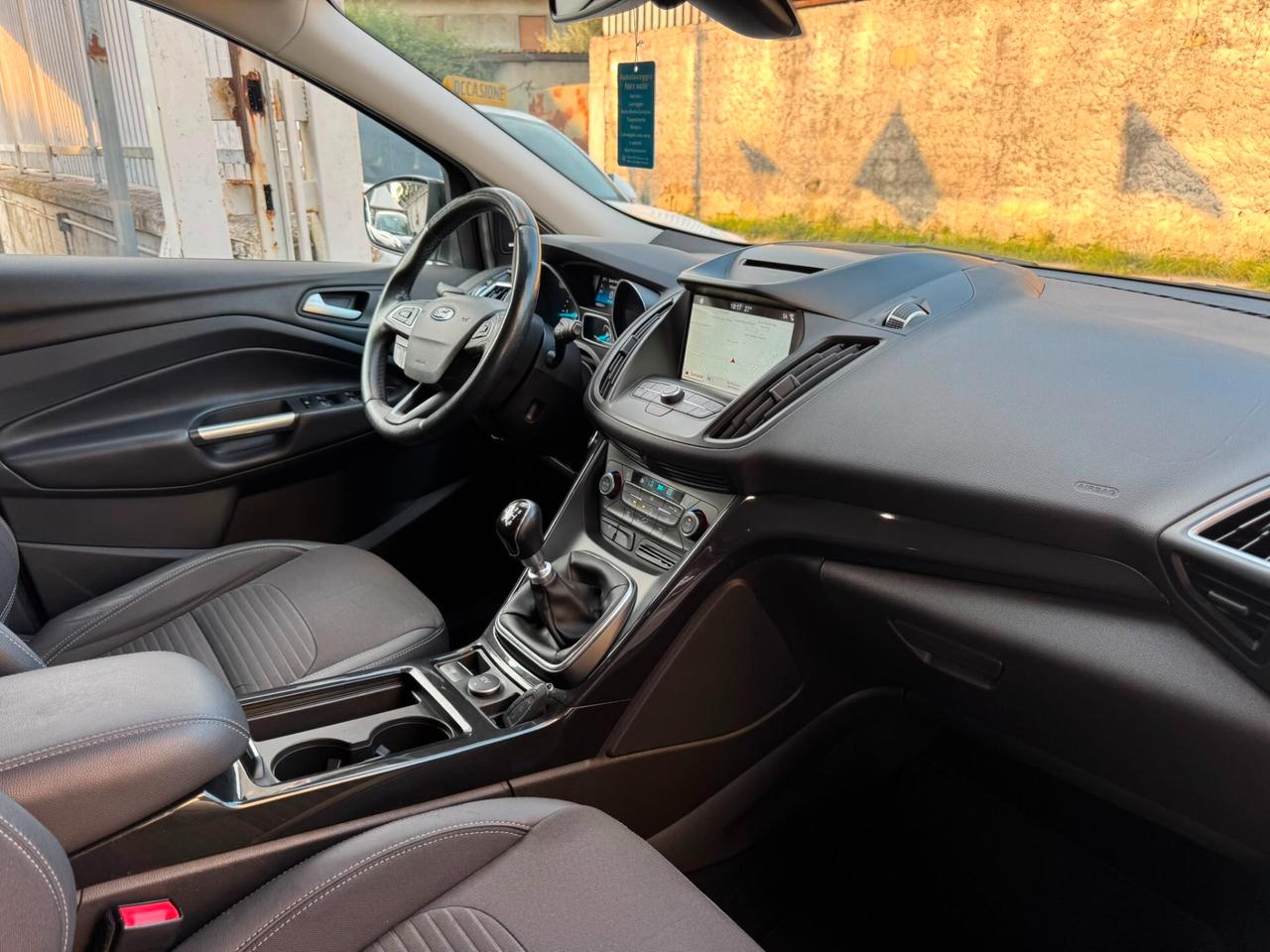 FORD KUGA 1.5 TDCI 120CV TITANIUM 2017