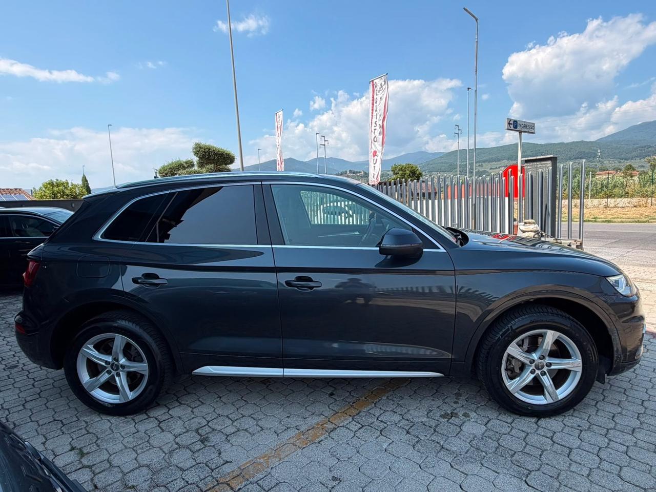 Audi Q5 40 TDI quattro S tronic line plus