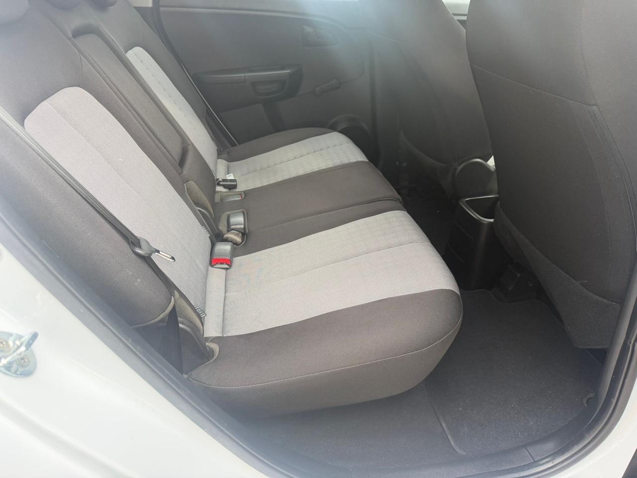 Kia Venga 1.4 CVVT Cool