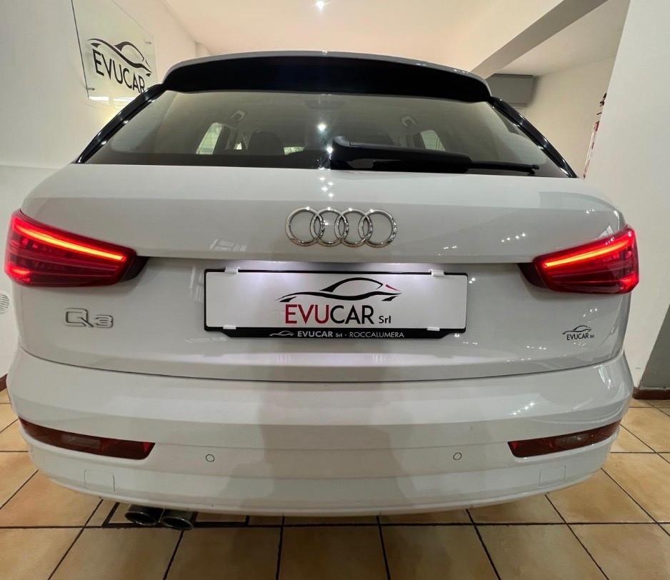 Audi Q3 2.0 TDI 150 CV Sport