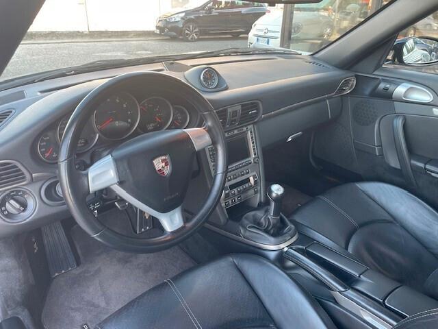 Porsche 911 Carrera 4 Coupé