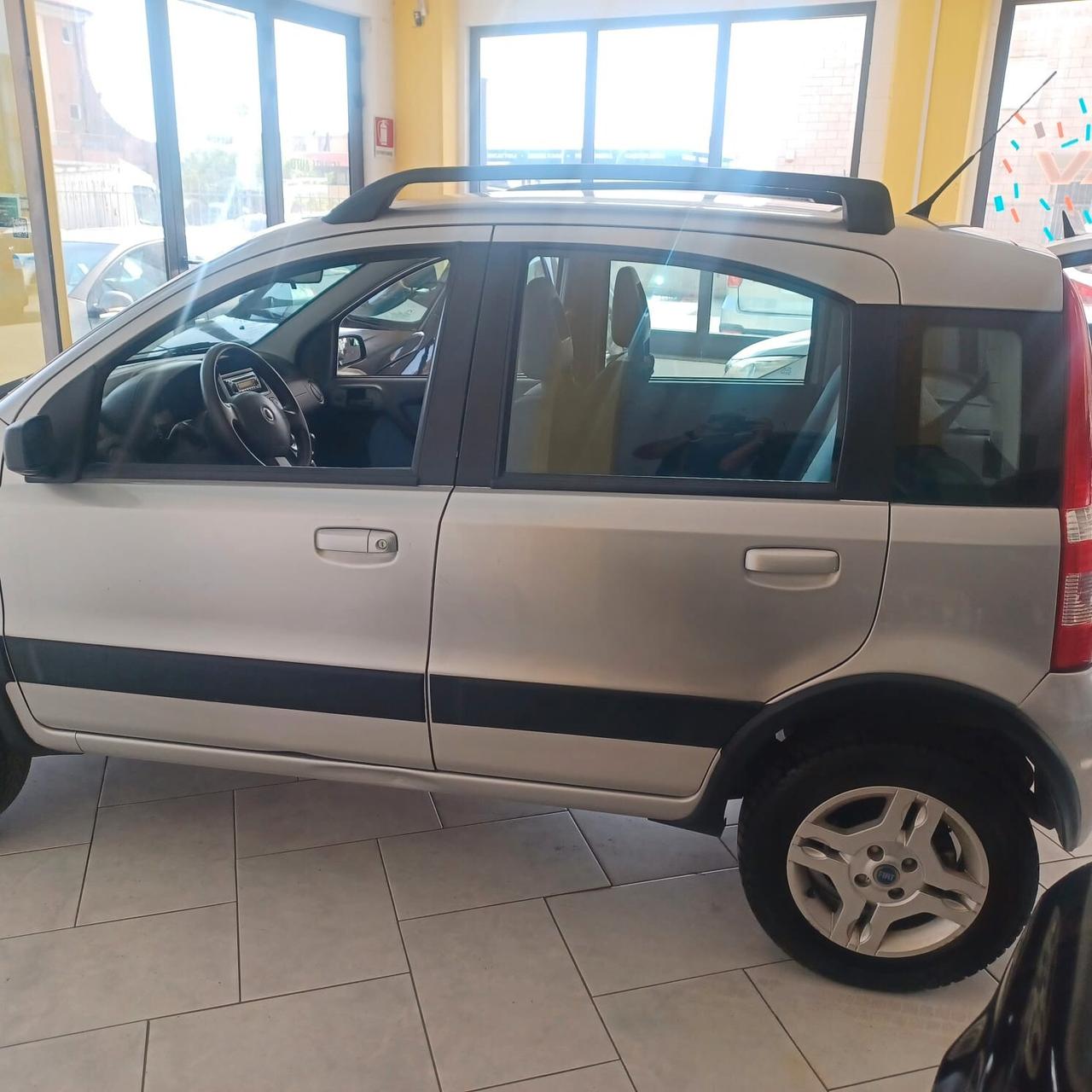 133.978KM PANDA 1.3 MJTD 4X4 MOTORE INFINITO