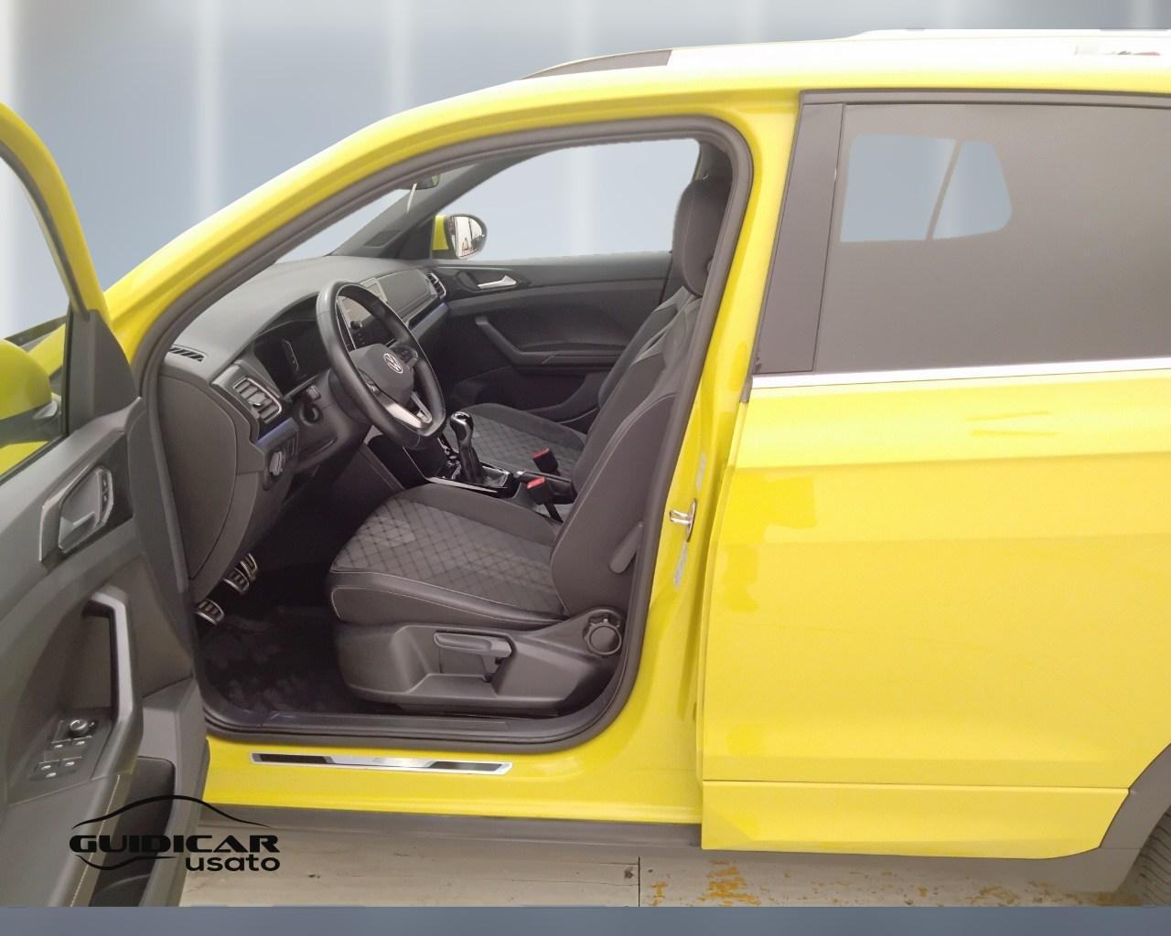 VOLKSWAGEN T-Cross 2024 - T-Cross 1.0 tsi R-Line 115cv