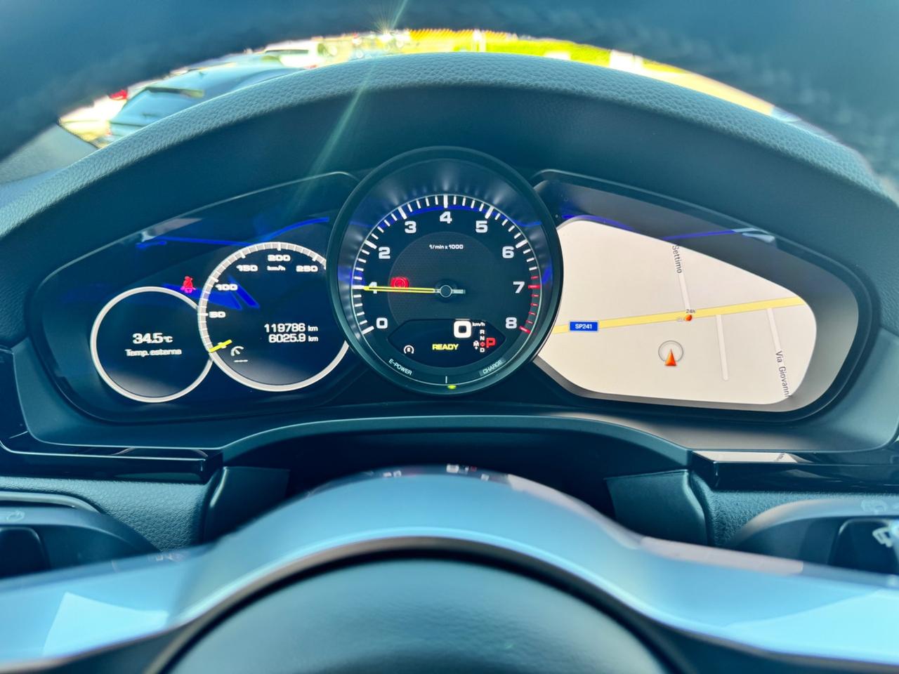 Porsche Cayenne 3.0 V6 E-Hybrid open edition uni pro italia