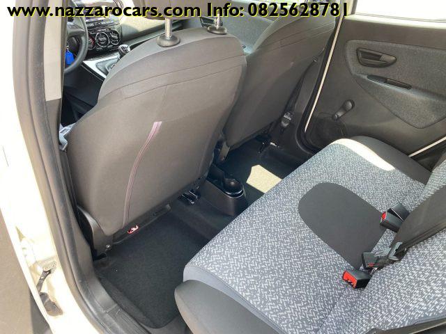 LANCIA Ypsilon 1.0 FireFly 5 porte S&S Hybrid Ecochic Silver