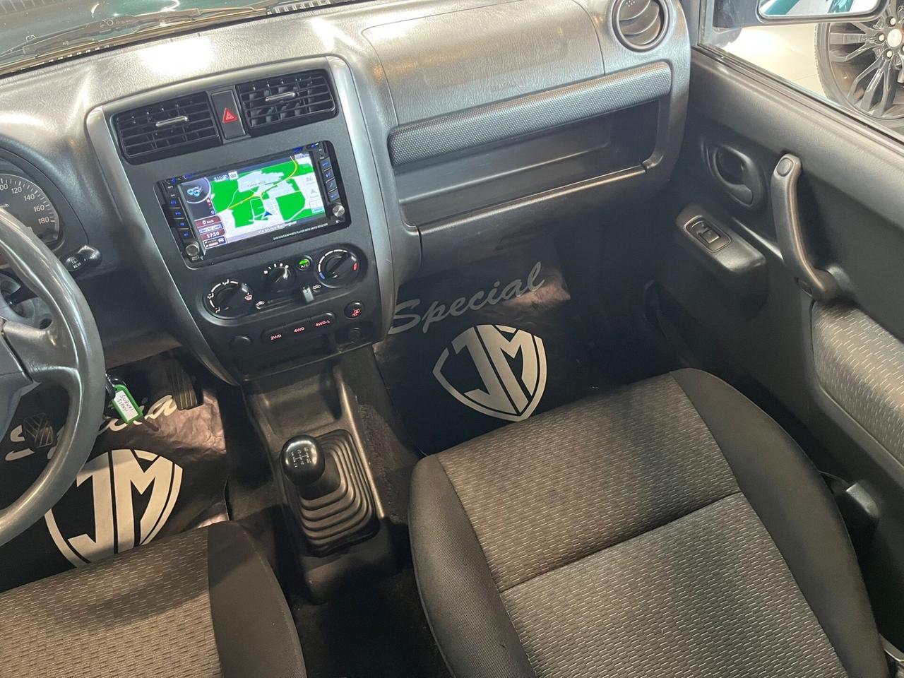 Suzuki Jimny 1.5 DDiS cat 4WD JLX UNICO PROPRIETARIO GANCIO