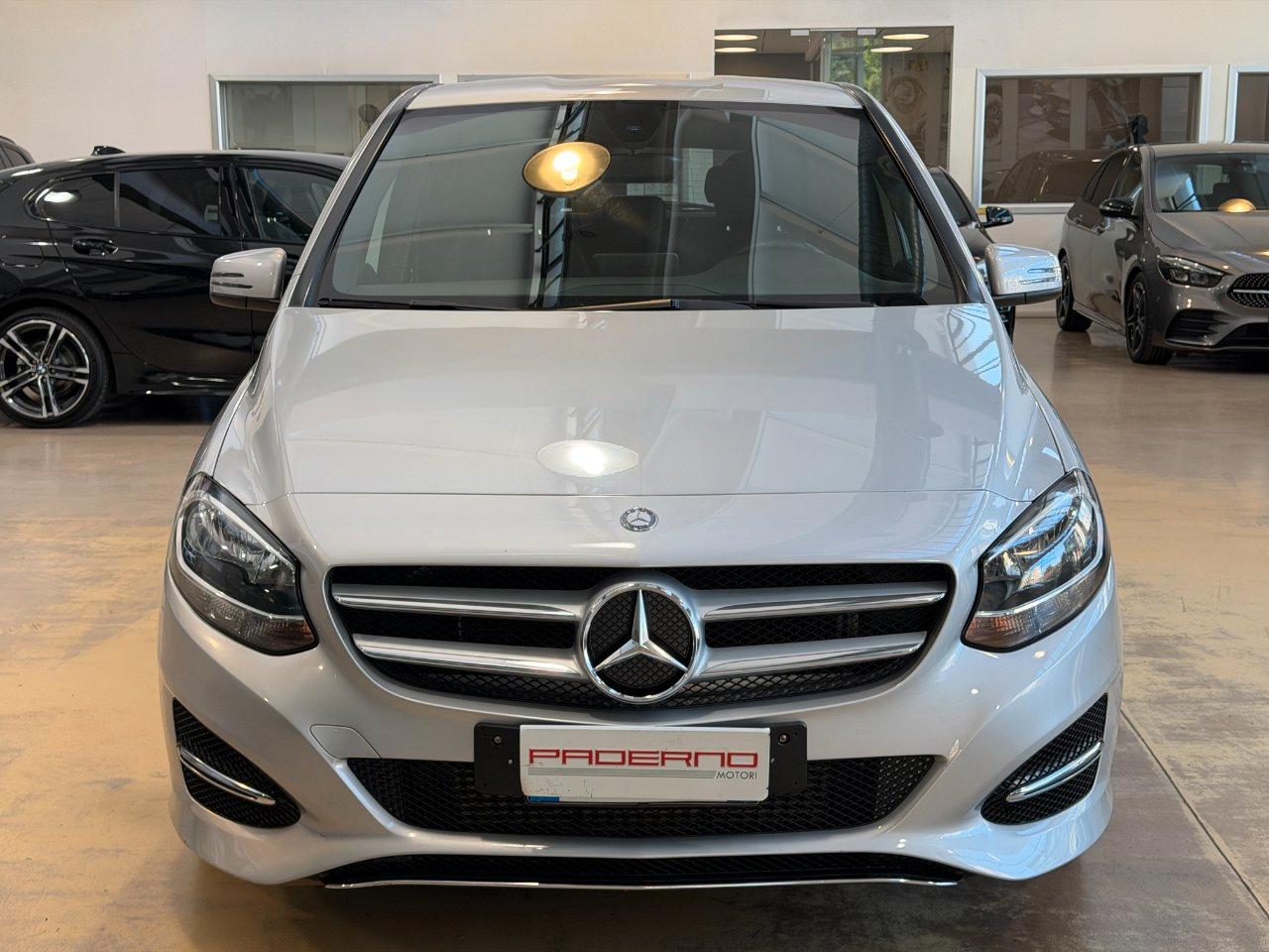 Mercedes B 180 D Executive Automatica - 18" - Telecamera - Navigatore