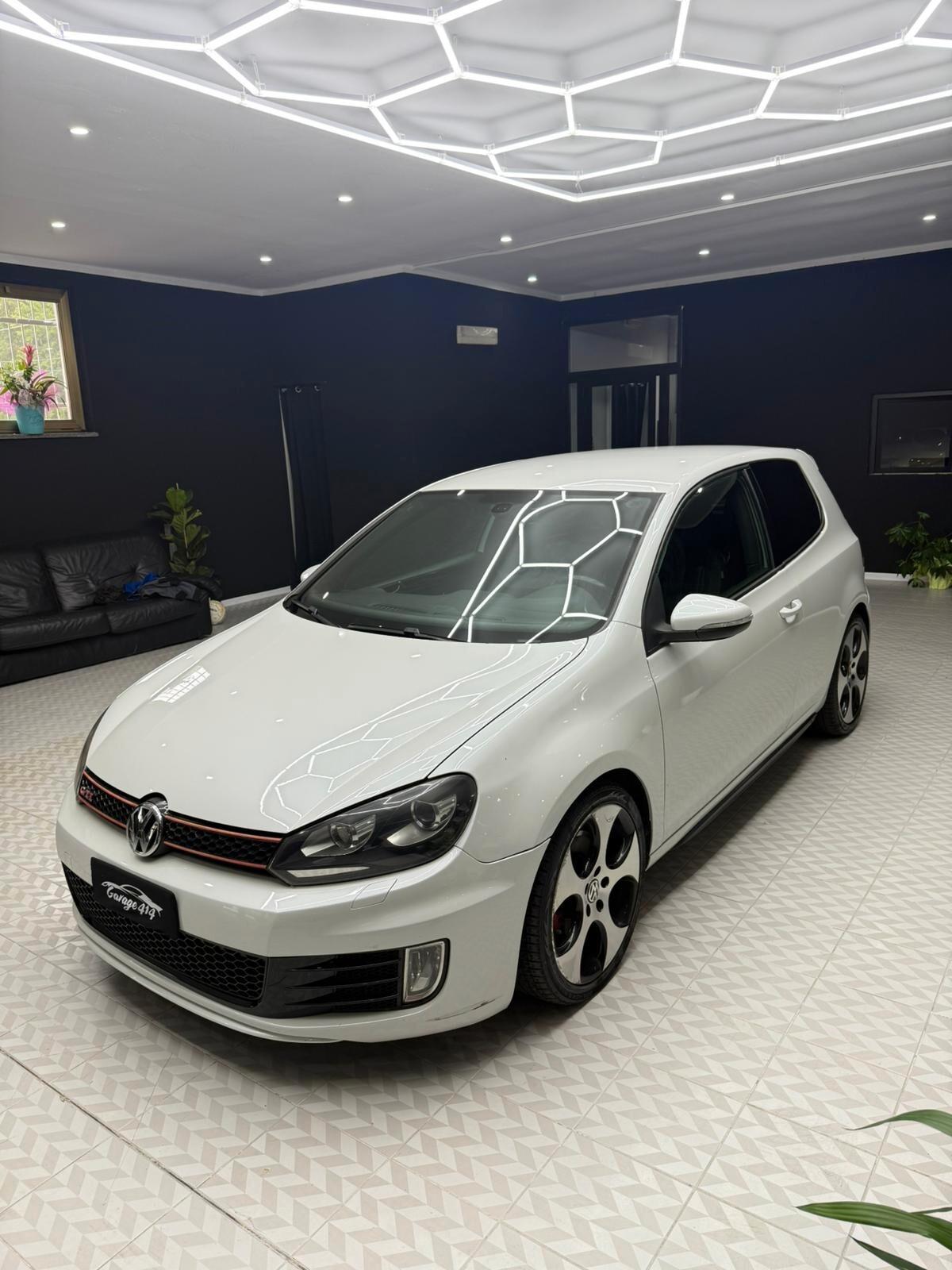 Volkswagen Golf GTI Golf 2.0 TSI DSG 3p. GTI
