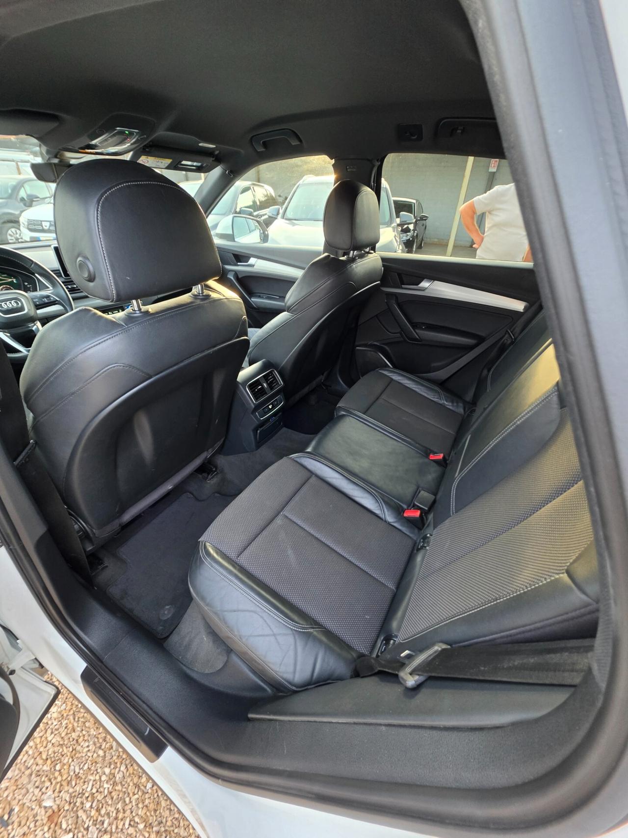 Audi Q5 2.0 TDI 190 CV quattro S tronic S-LINE