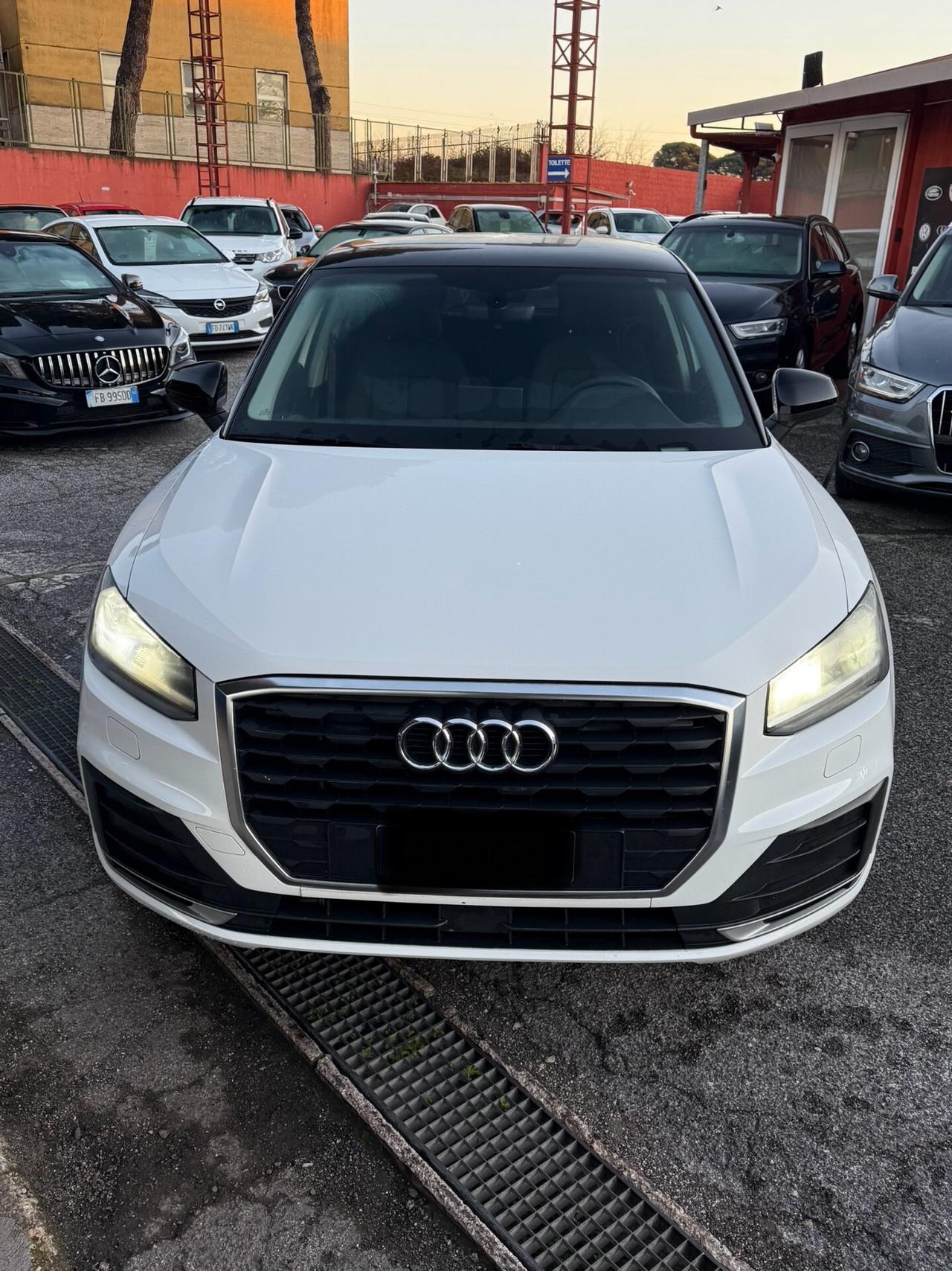 Q2 1.4 TFSI 150cv -S-line-unipro-rate-garanzia