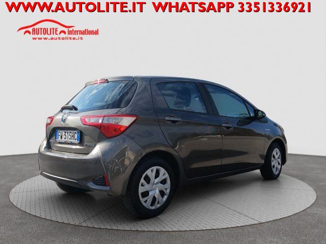 TOYOTA Yaris 1.5 Hybrid 5 porte Business