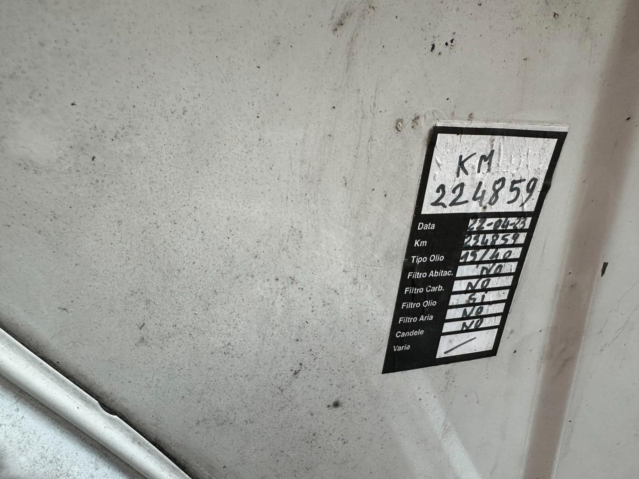 Volkswagen Polo 1.0 METANO (12 RATE)