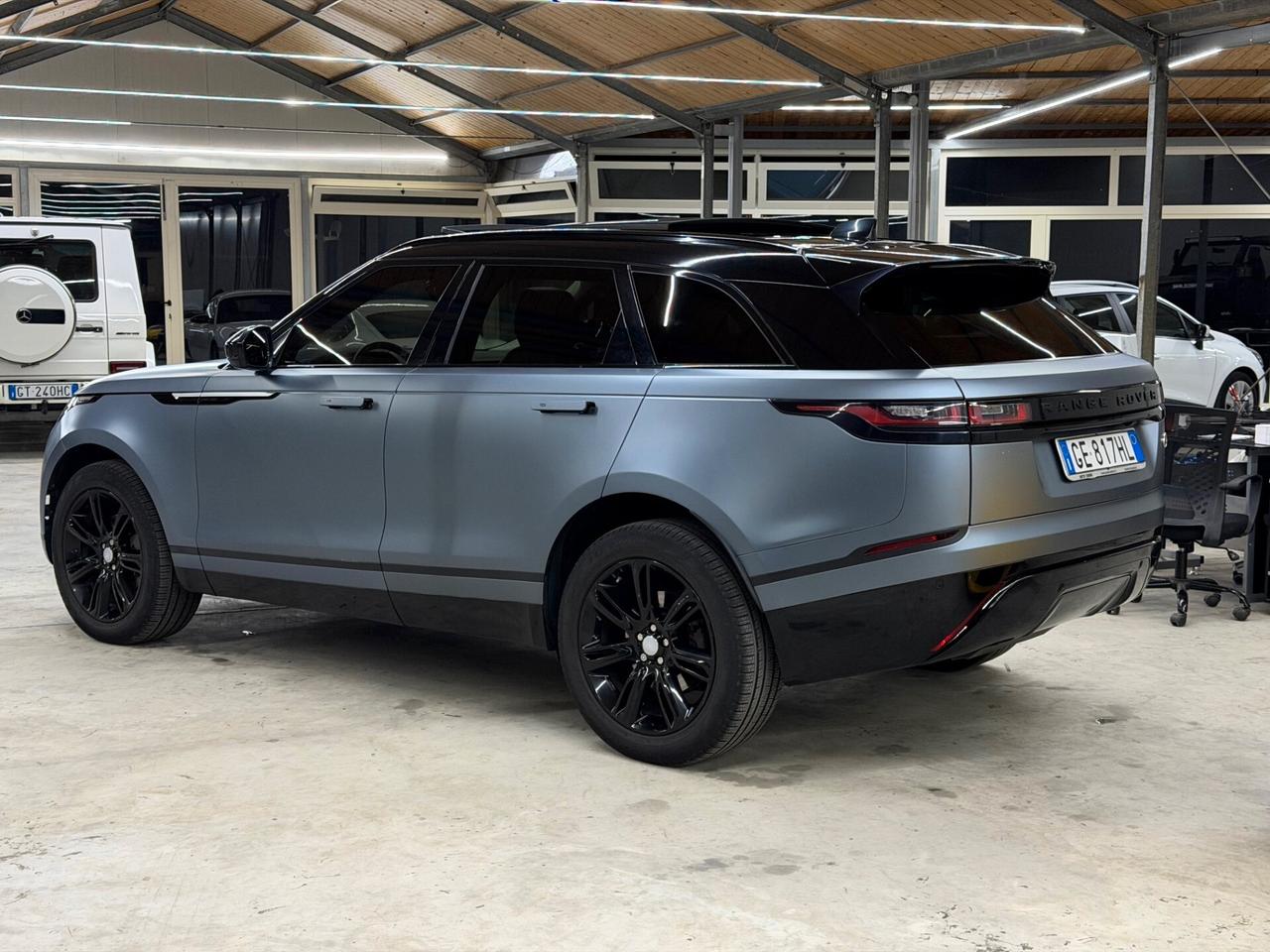 Range Rover Velar 2.0d 240 CV - FULL OPTIONAL - GARANZIA 24 MESI
