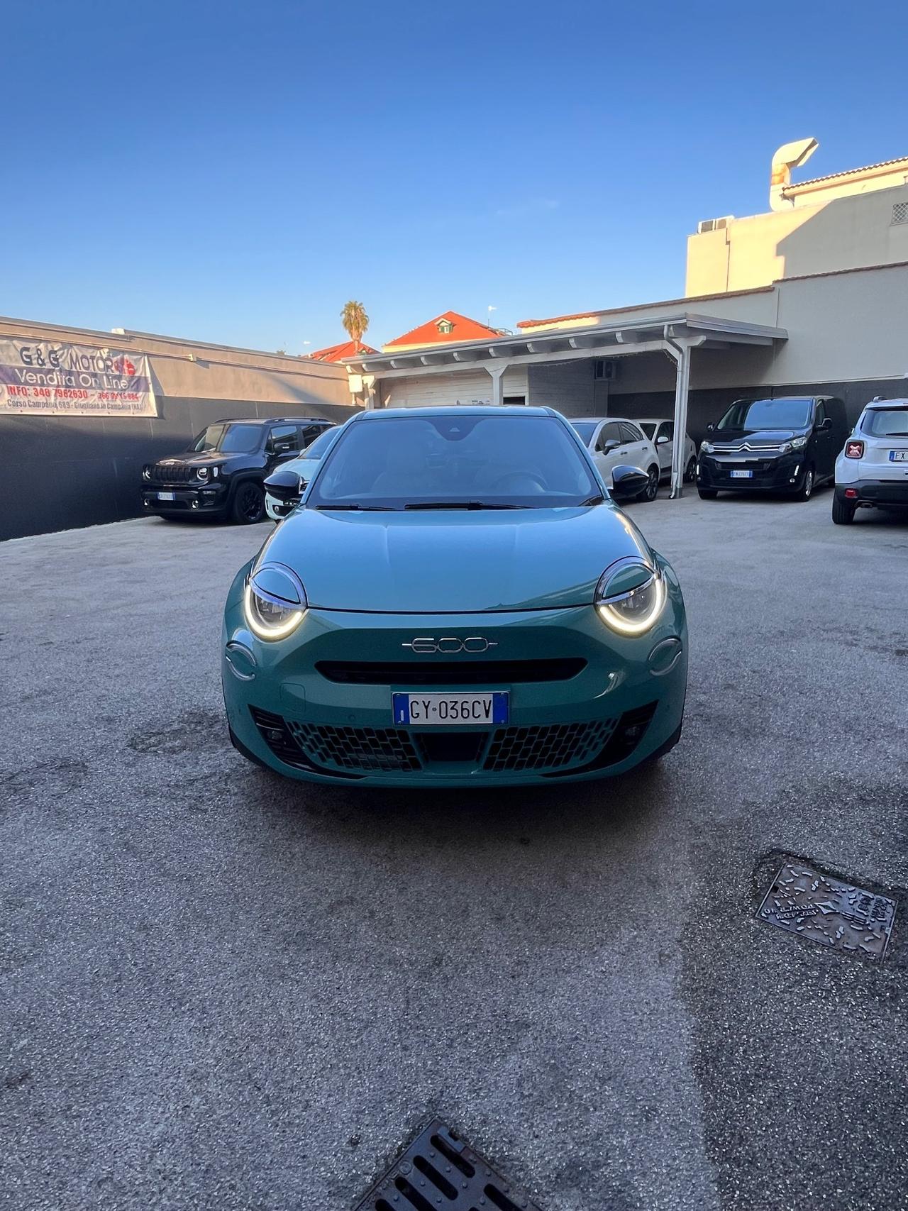 Fiat 600 Hybrid 110 CV DCT MHEV La Prima